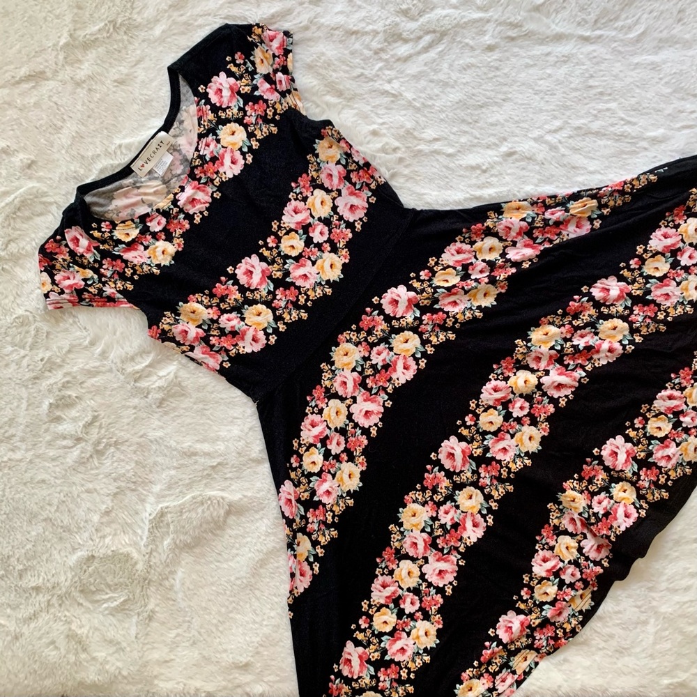 Black floral skater dress sz S